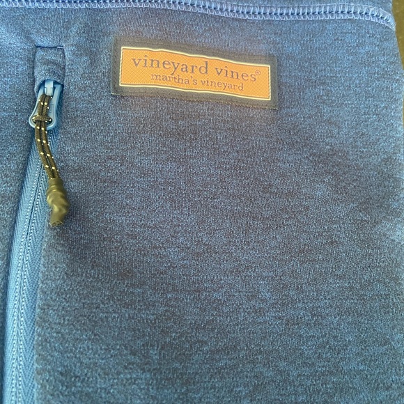 Men’s Vineyard Vines Performance quarter zip - Picture 4 of 6